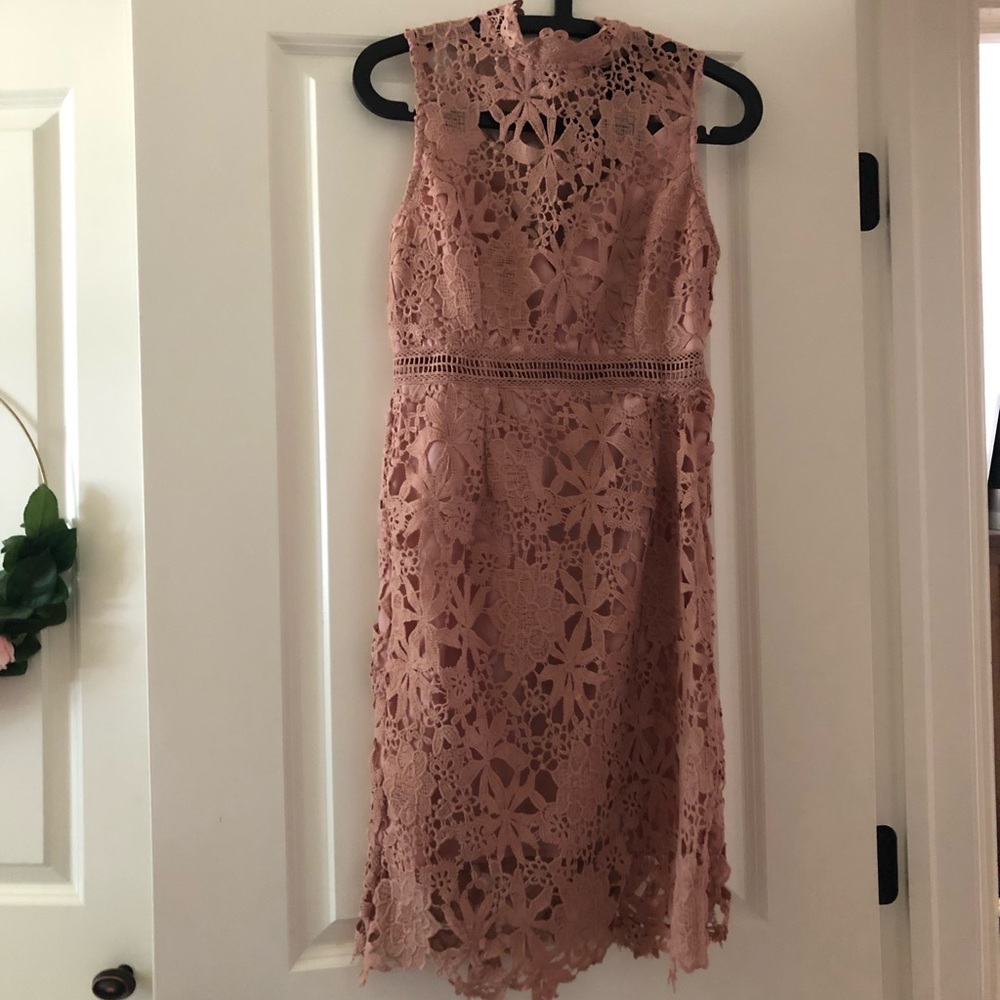Vici Collection Blush pink lace dress size small